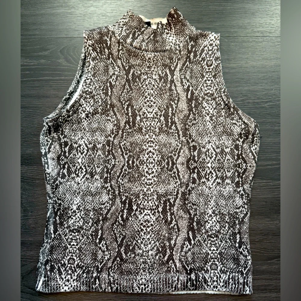 Snake Print Sleeveless Mock Neck Knit Top Size Medium Brown & Cream Office Wear - Picture 3 of 3